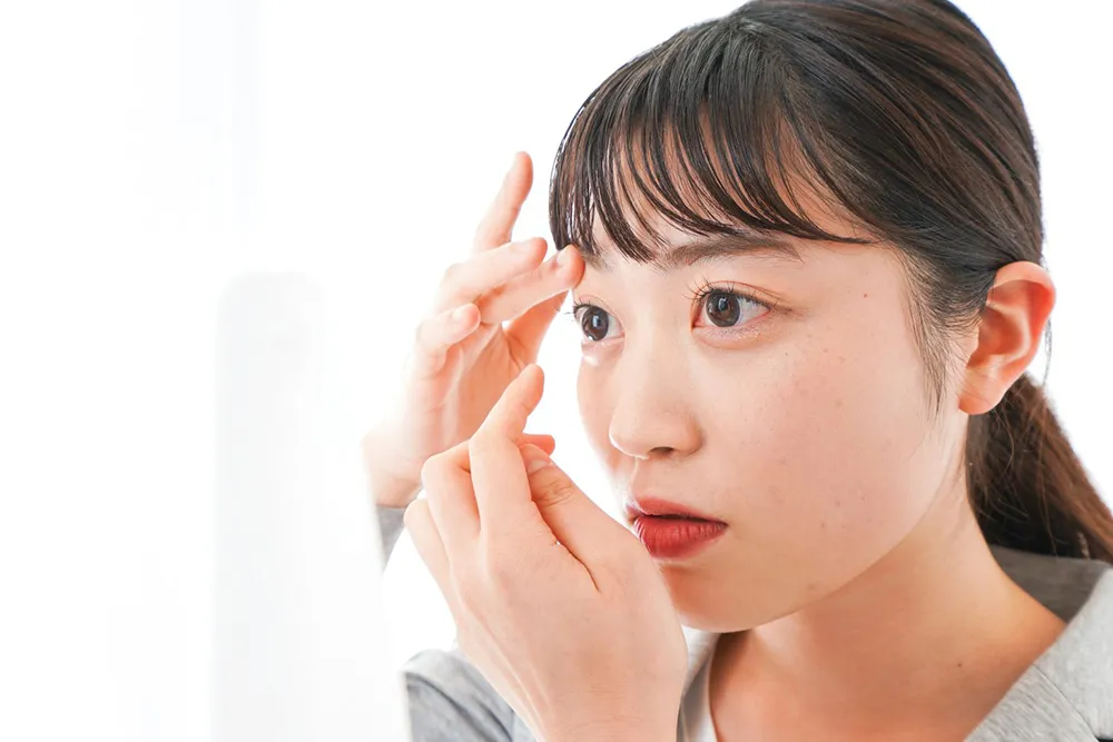 イエベさんが盛れるグレーカラコンはこれ!選ぶポイントを徹底解説。